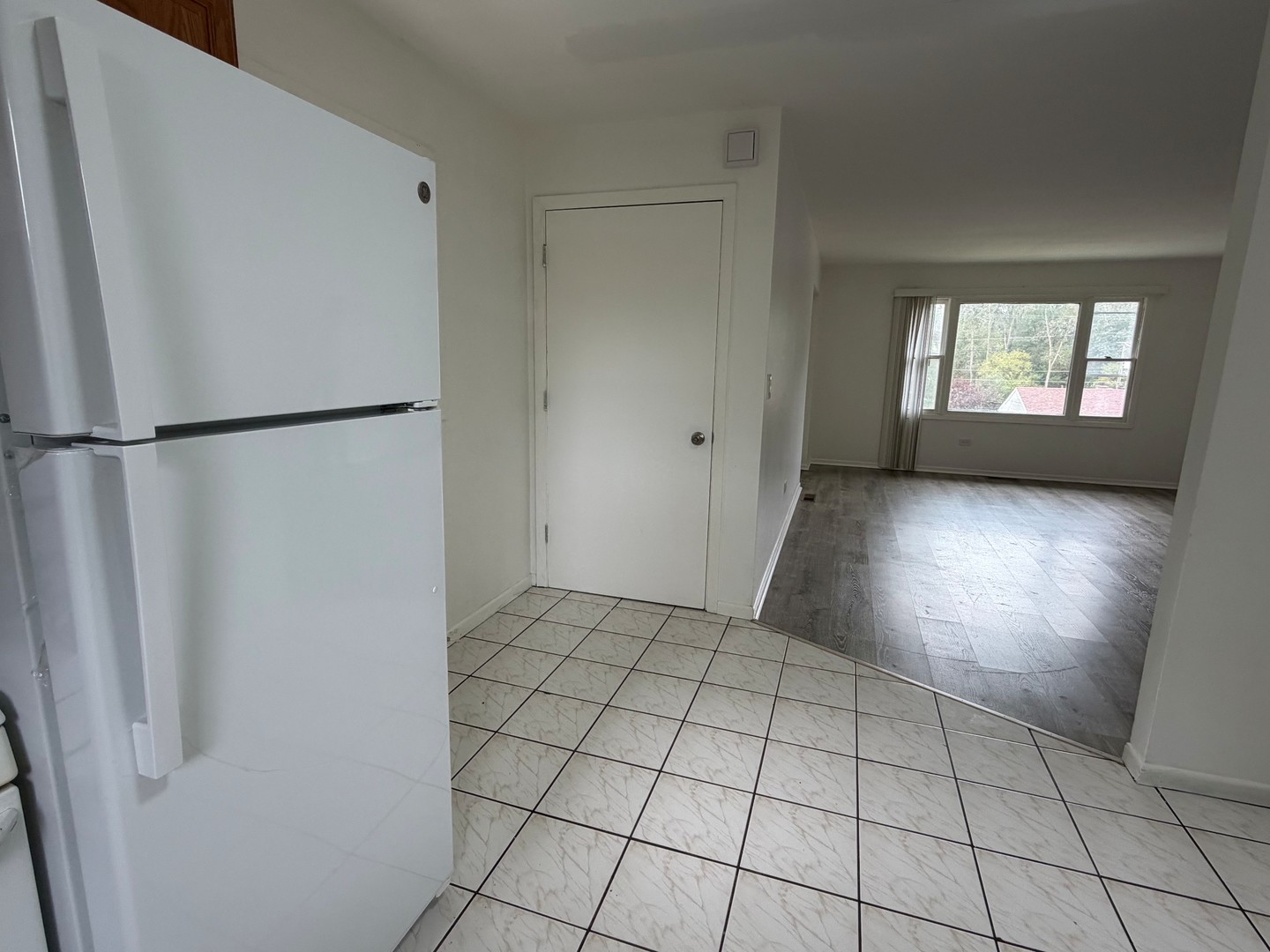 2513 Western Avenue 2513 Property Photo 4