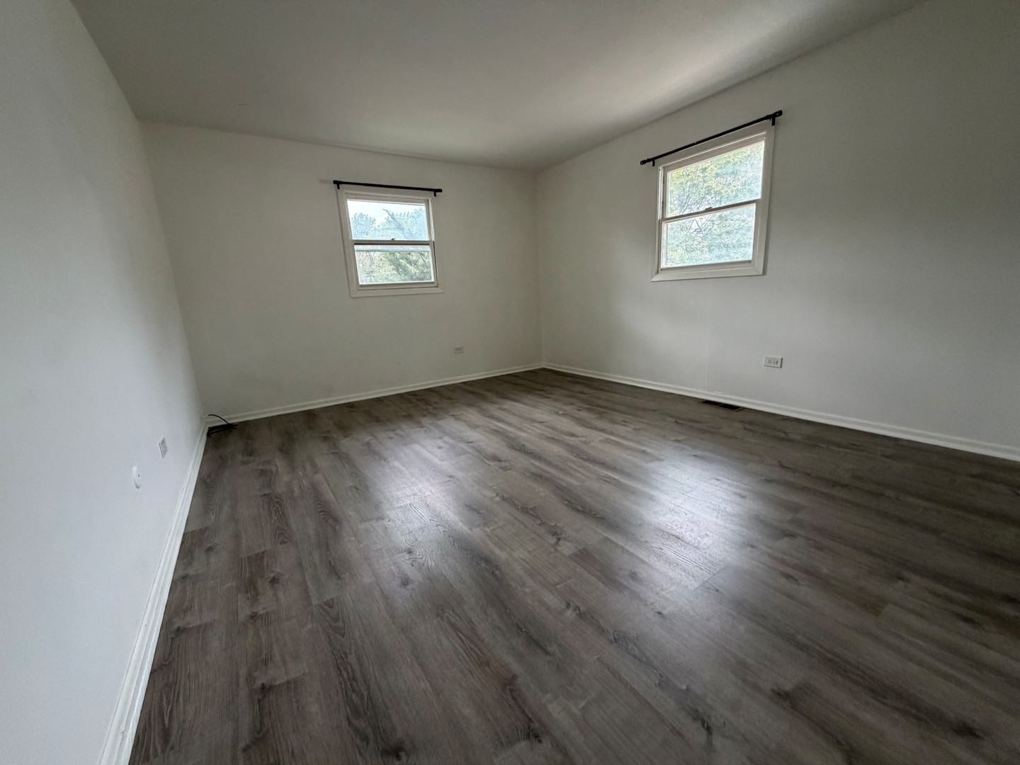 2513 Western Avenue 2513 Property Photo 6