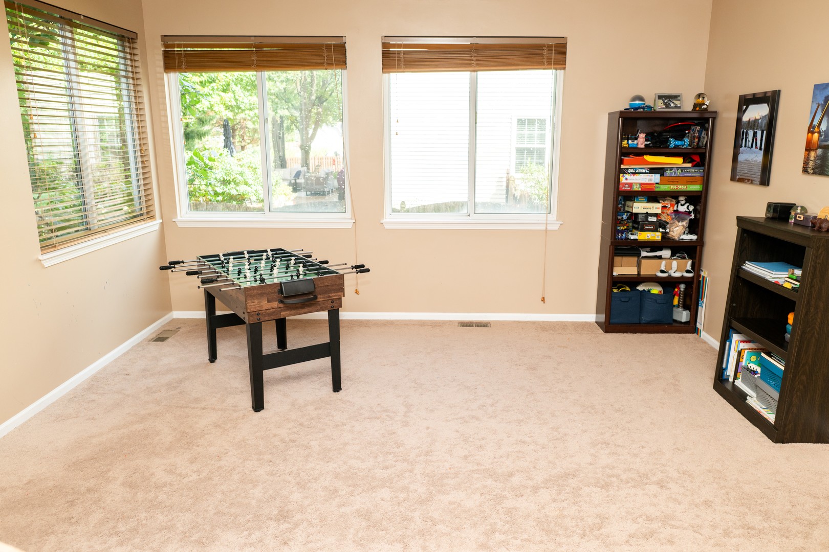 3042 Shetland Lane Property Photo 16