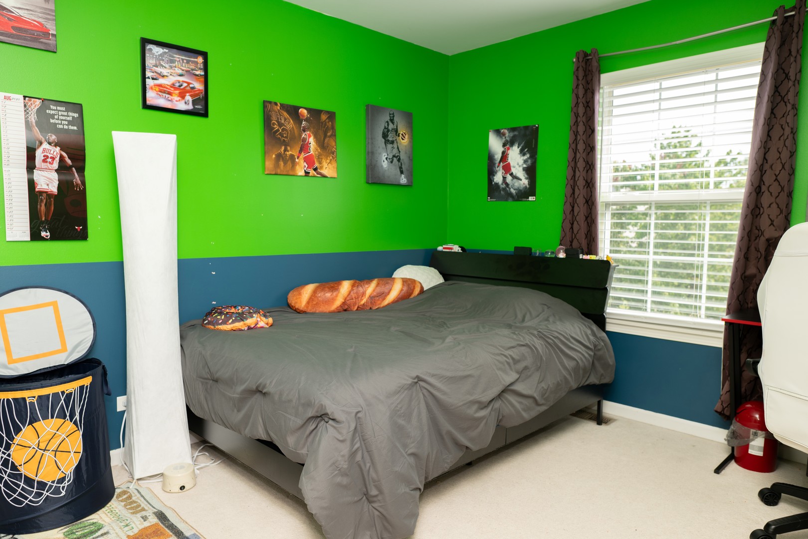 3042 Shetland Lane Property Photo 19