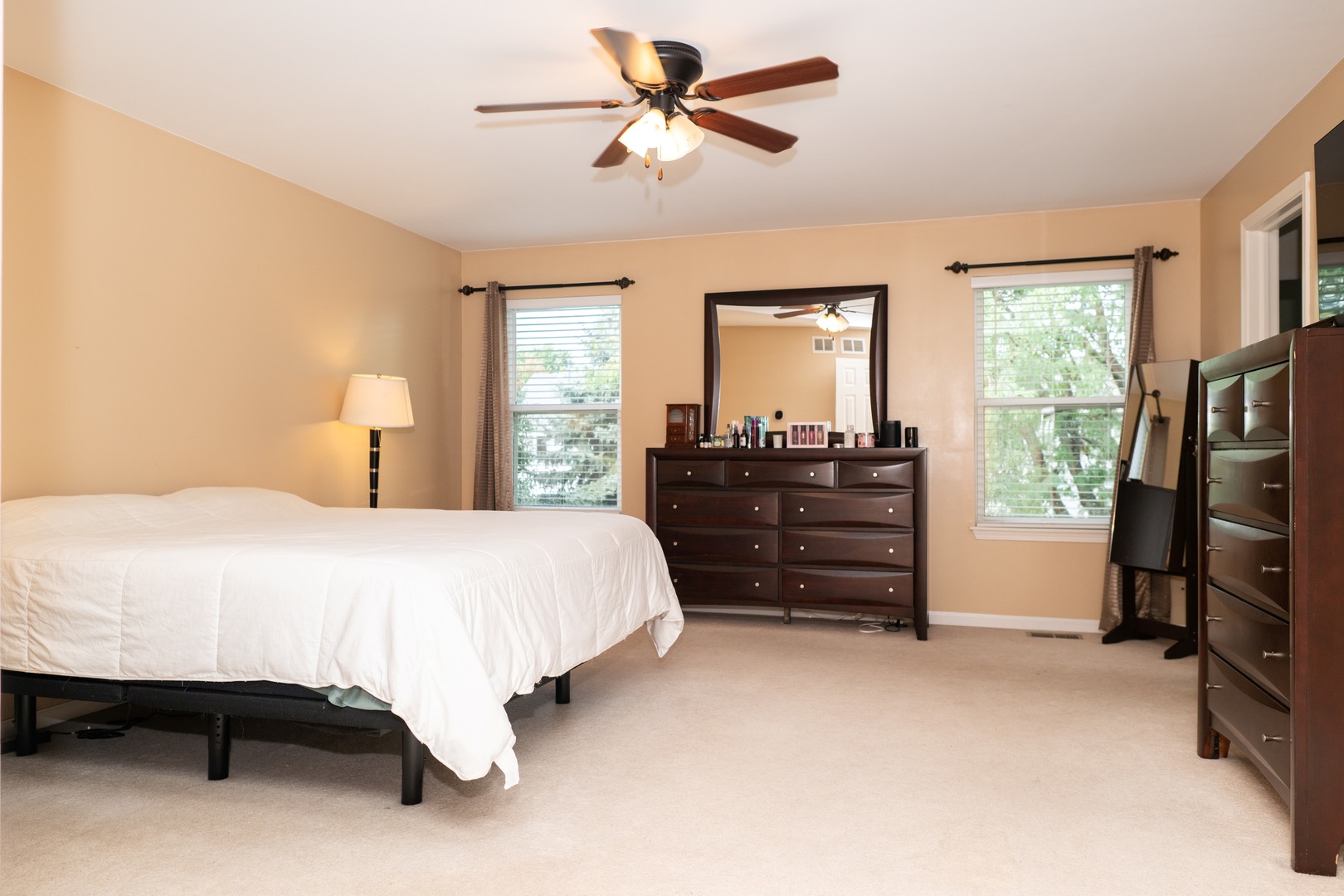 3042 Shetland Lane Property Photo 23