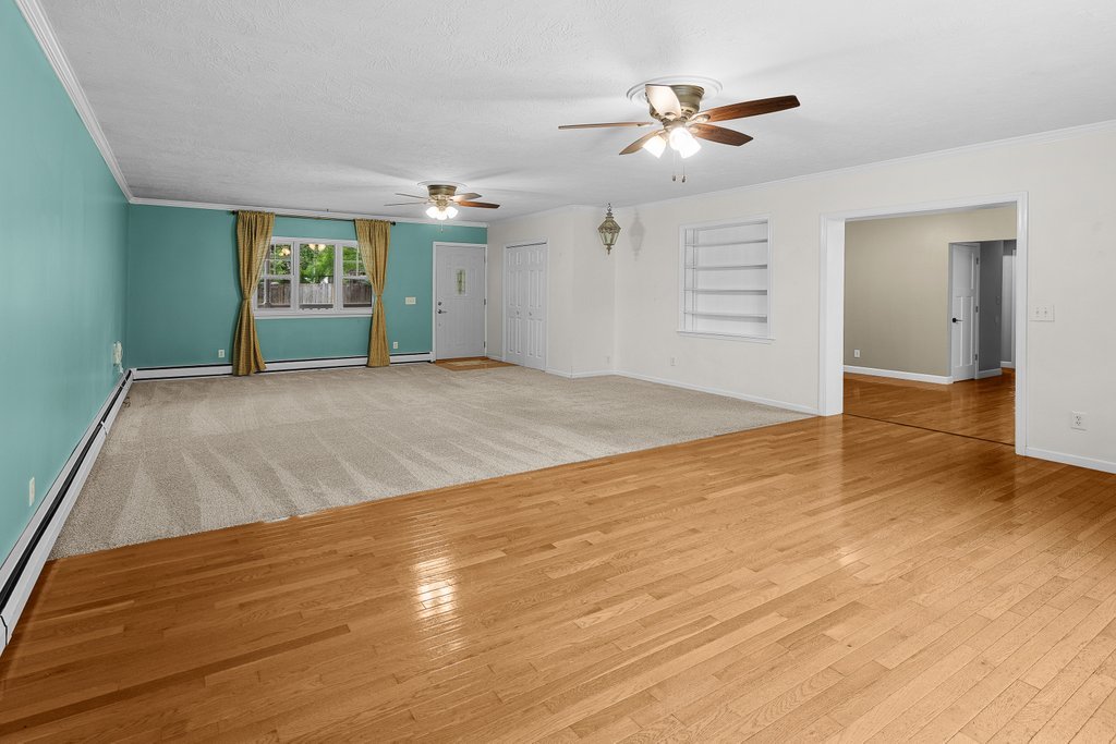 2831 44th Street Property Photo 6