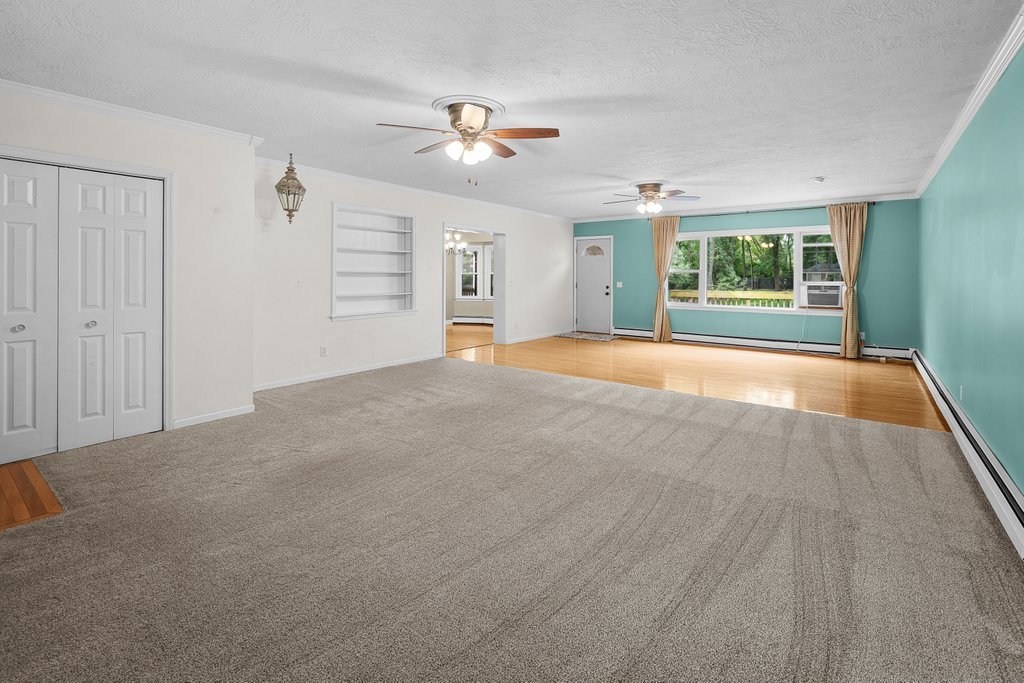 2831 44th Street Property Photo 8