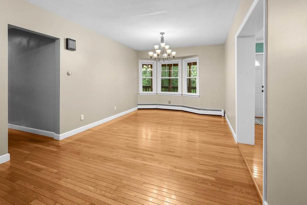 2831 44th Street Property Photo 10