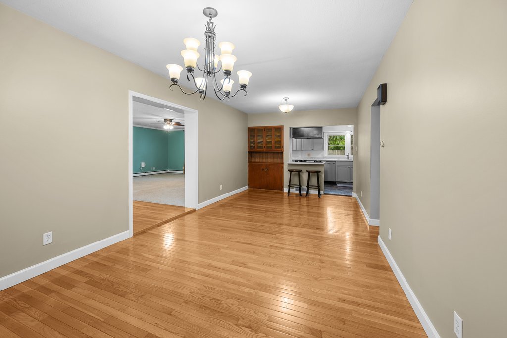 2831 44th Street Property Photo 12