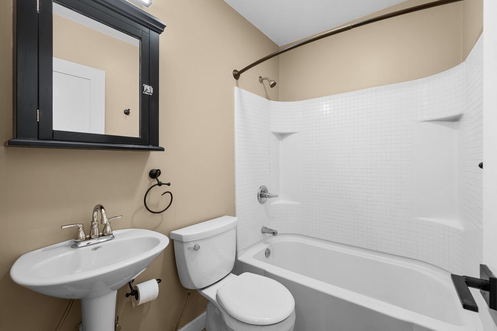2831 44th Street Property Photo 27
