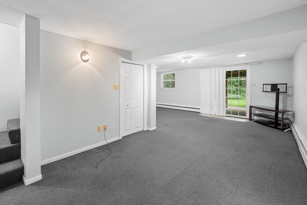 2831 44th Street Property Photo 32