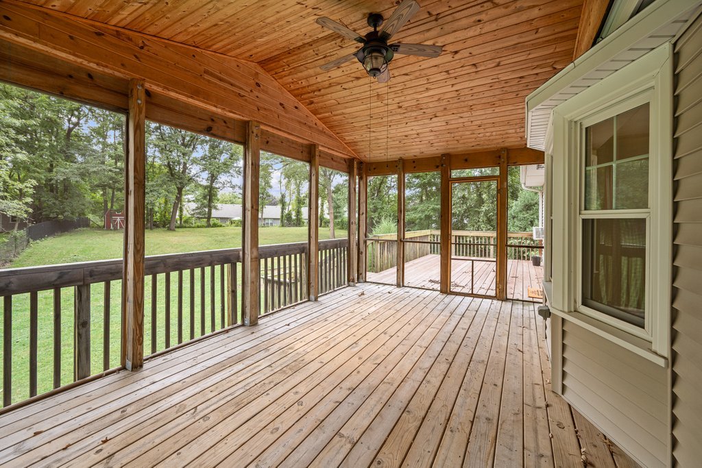 2831 44th Street Property Photo 40