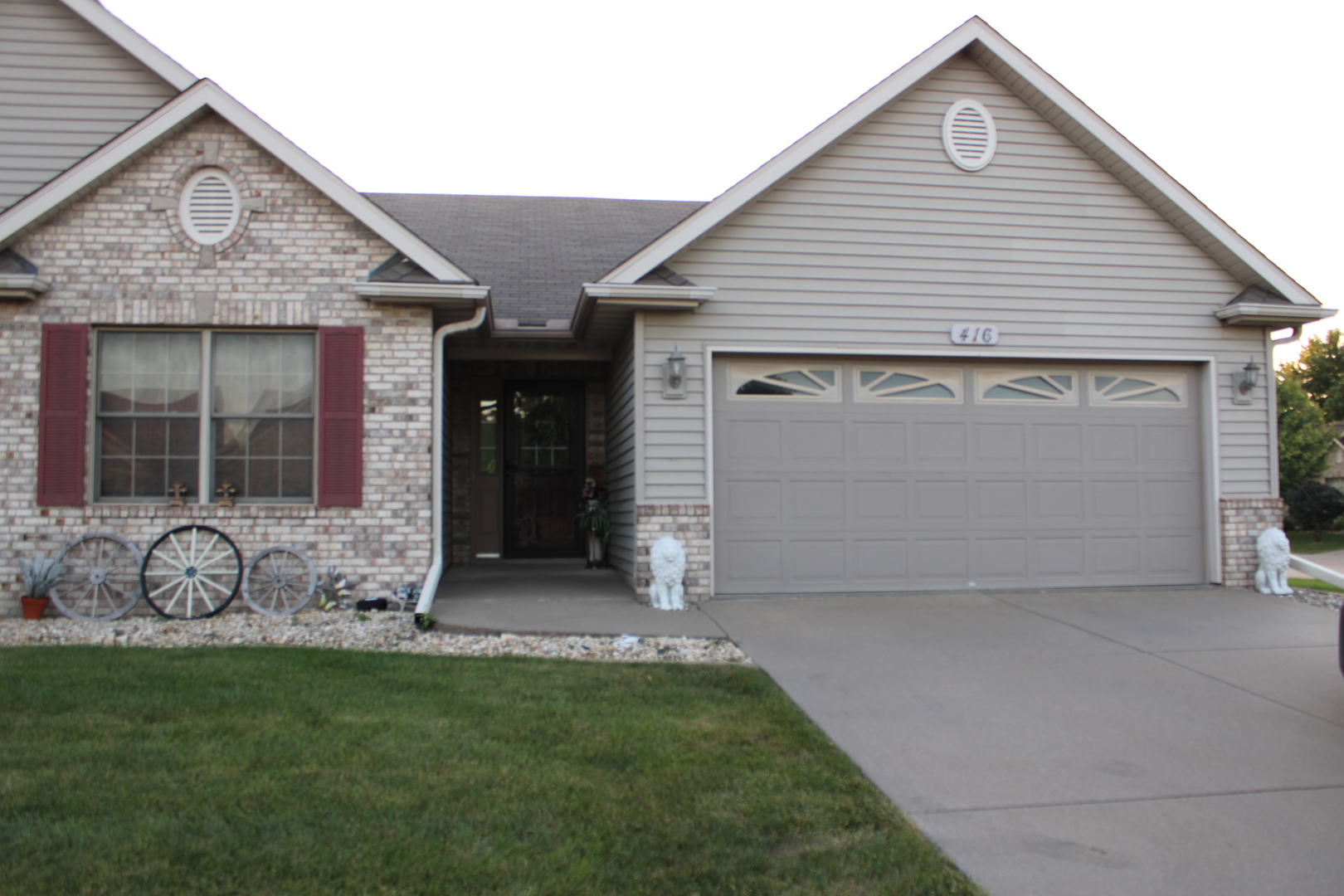 416 Kevin Road 416 Property Photo 1