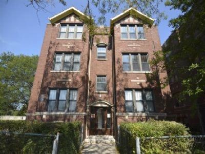1728 W Juneway Terrace 1E Property Photo 1