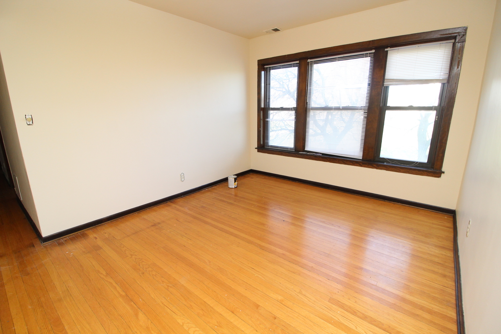 1728 W Juneway Terrace 1e Property Photo 3