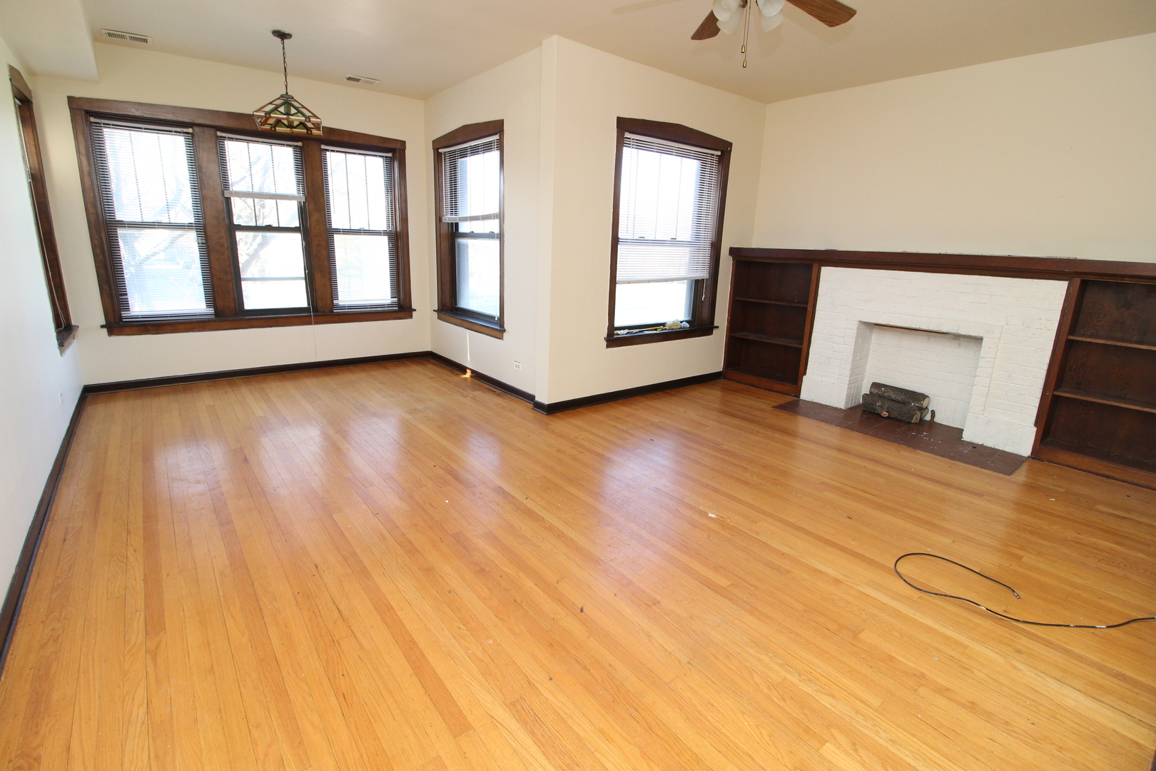 1728 W Juneway Terrace 1e Property Photo 7