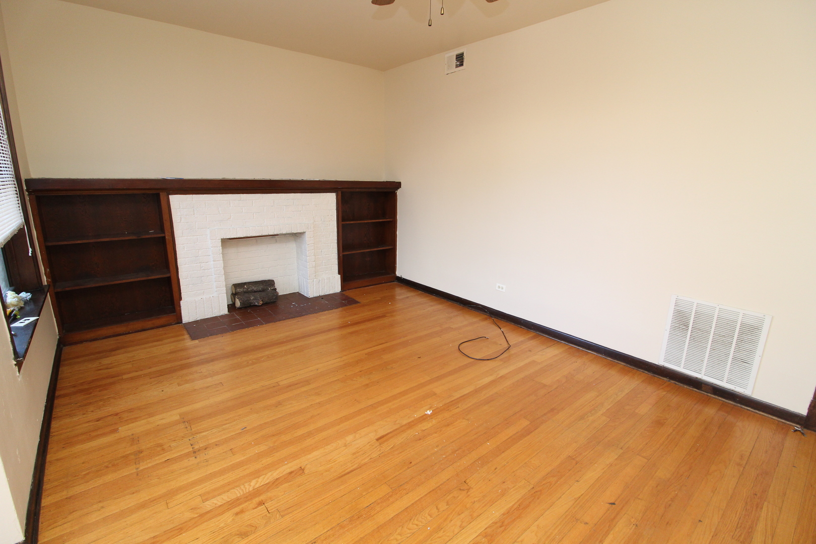 1728 W Juneway Terrace 1e Property Photo 9