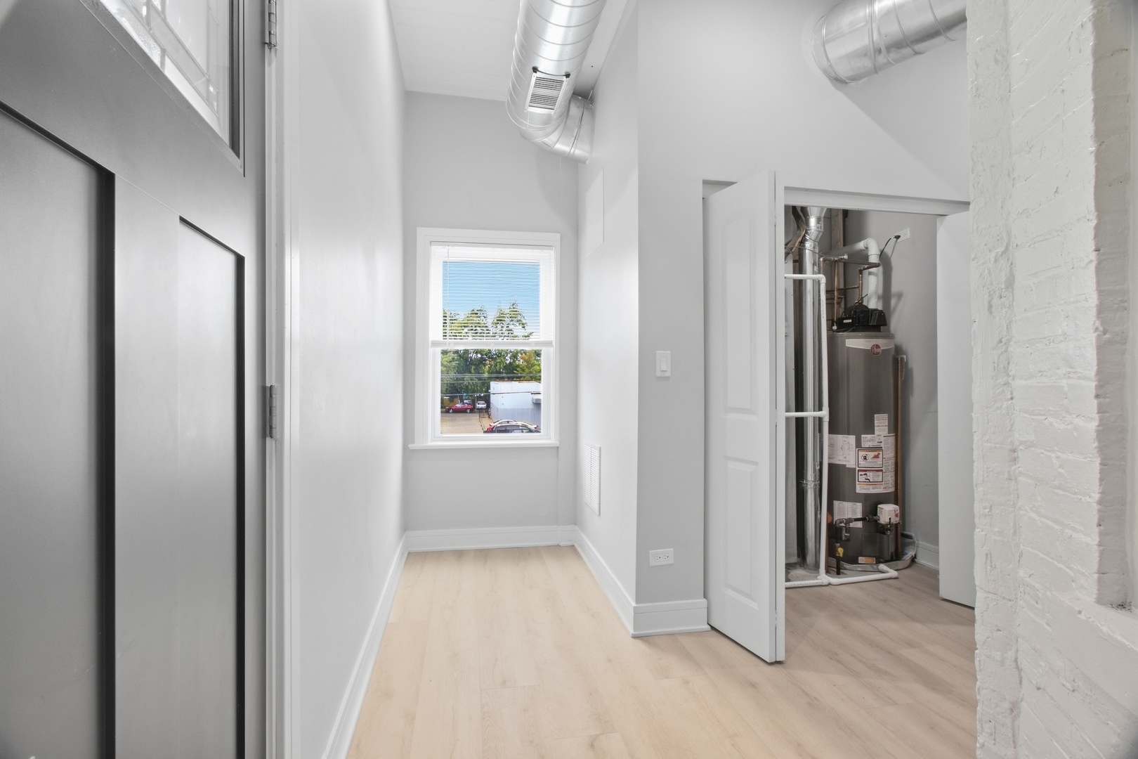 3234 W Fulton Boulevard Property Photo 21