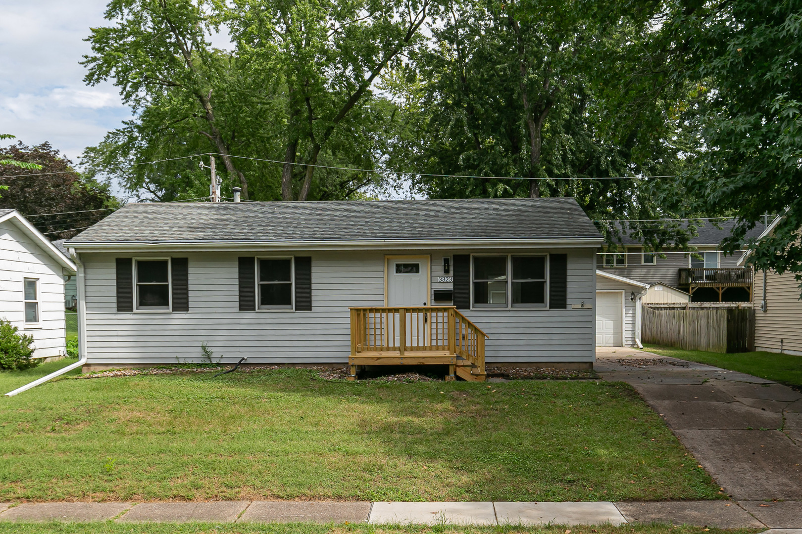 3323 Kimberly Downs Road Property Photo 1