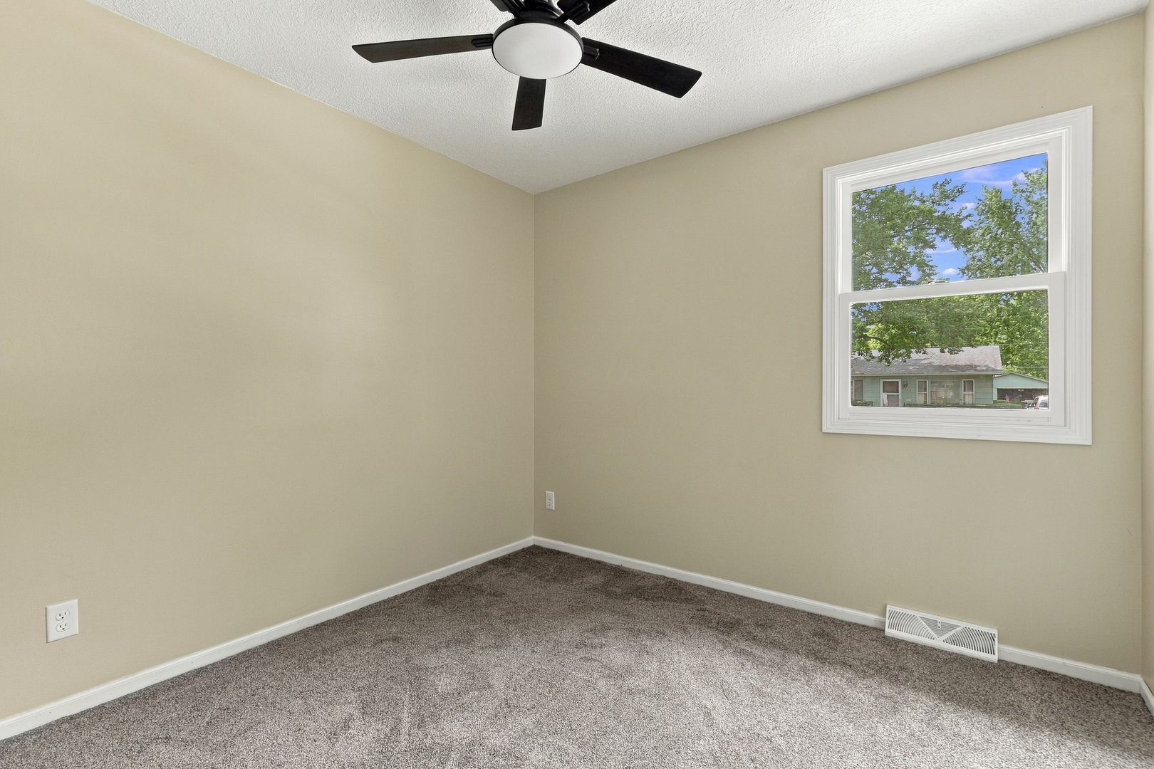 3323 Kimberly Downs Road Property Photo 27