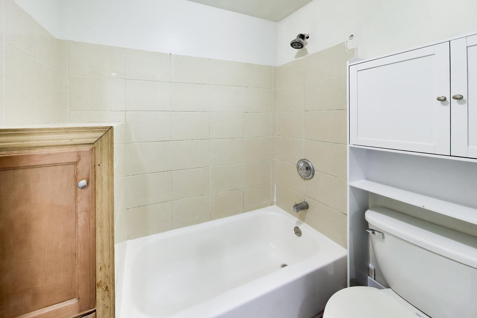 732 Grove Street Property Photo 14