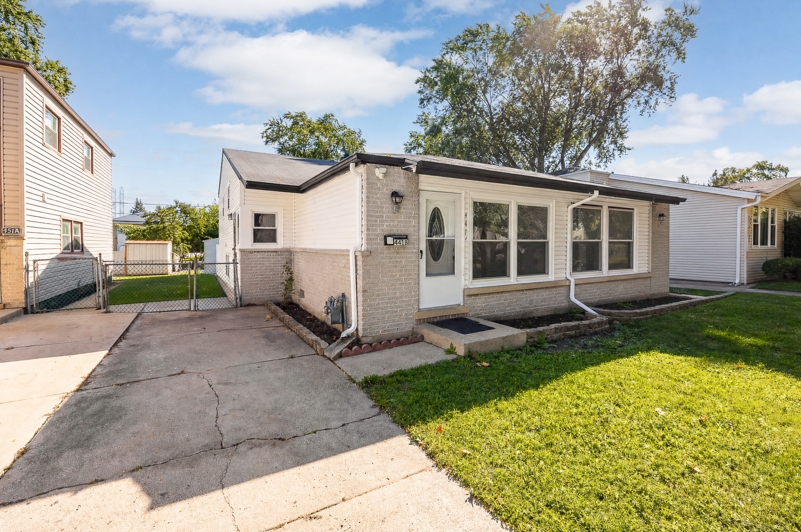 441 N 4th Avenue B Property Photo 1