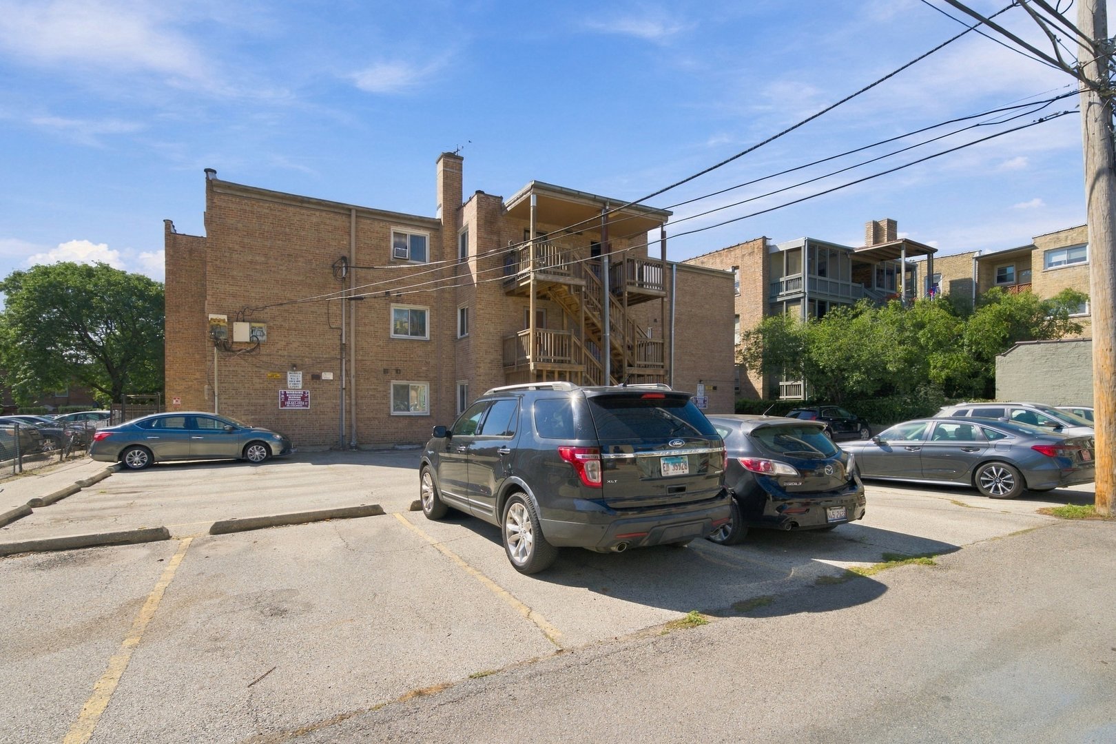 1626 W Greenleaf Avenue 1e Property Photo 25