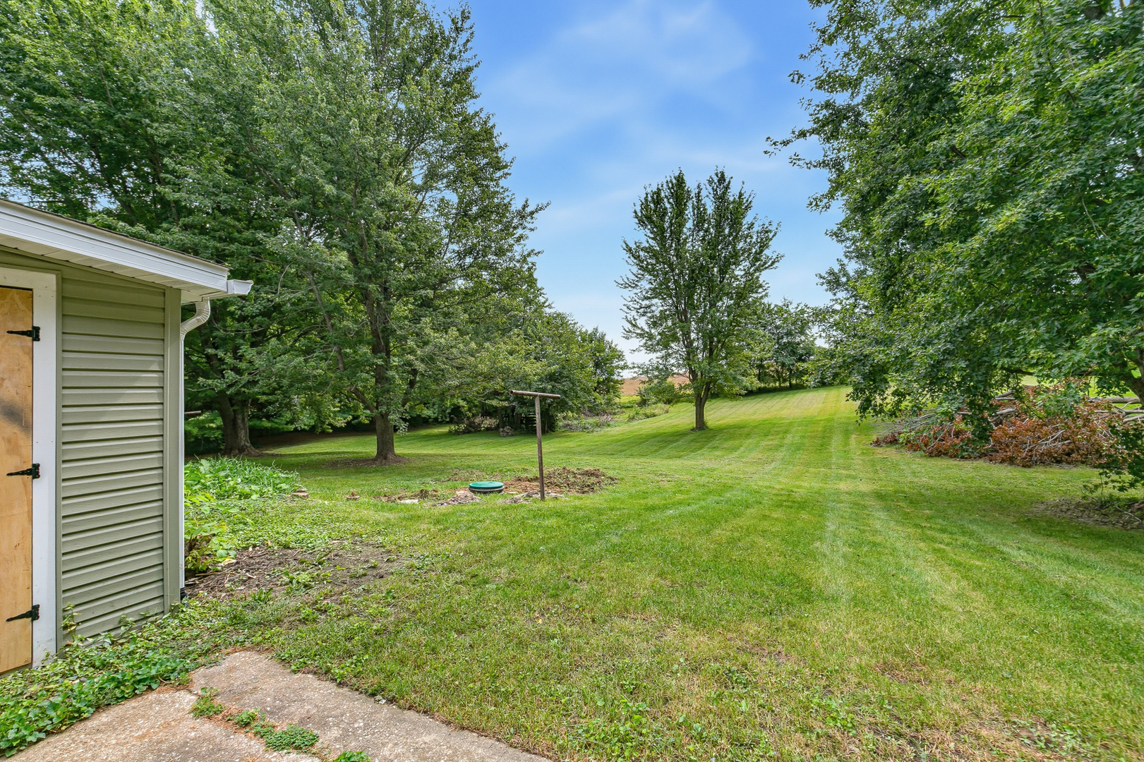 5195 306th Street Property Photo 5