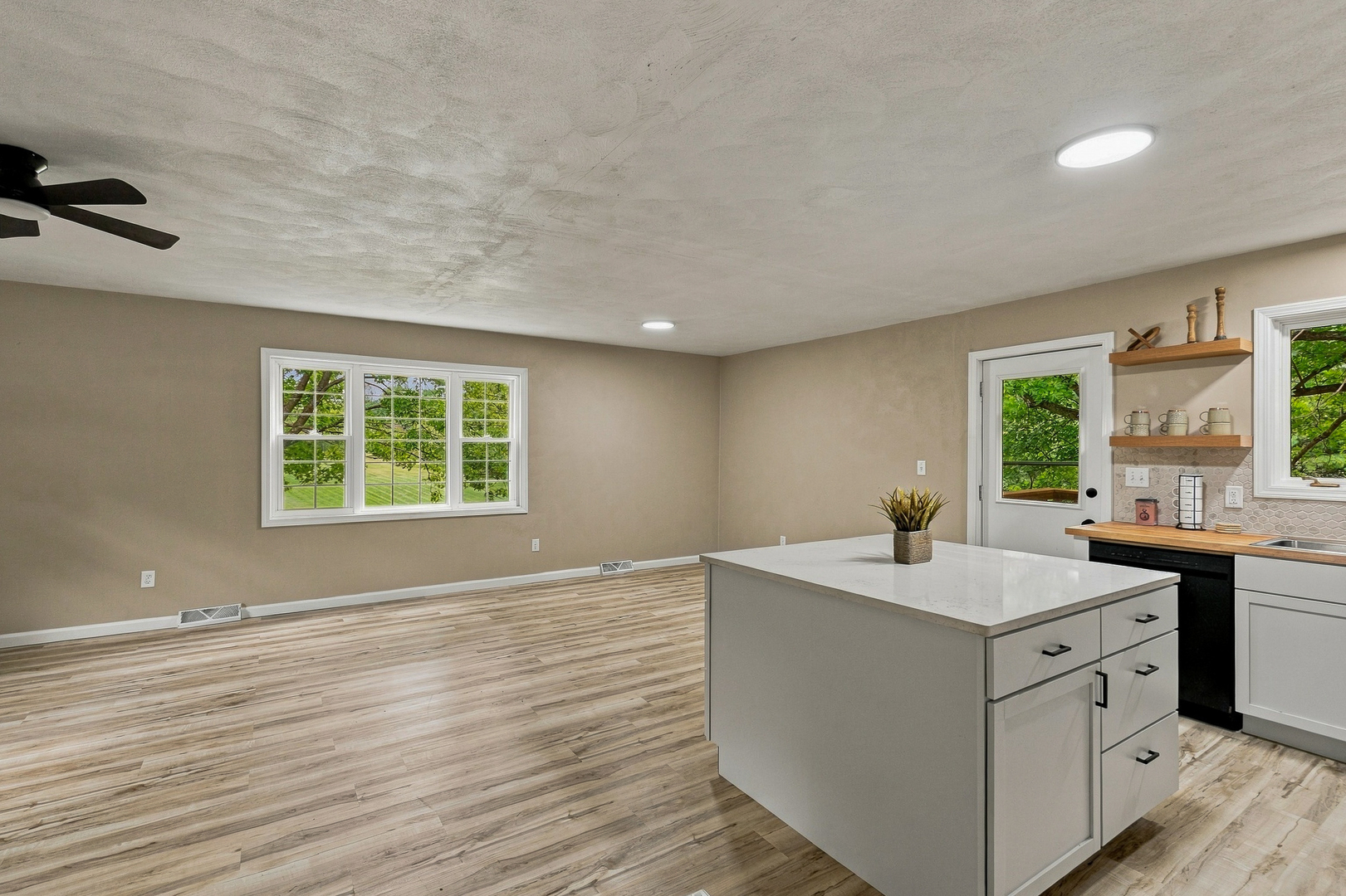 5195 306th Street Property Photo 15