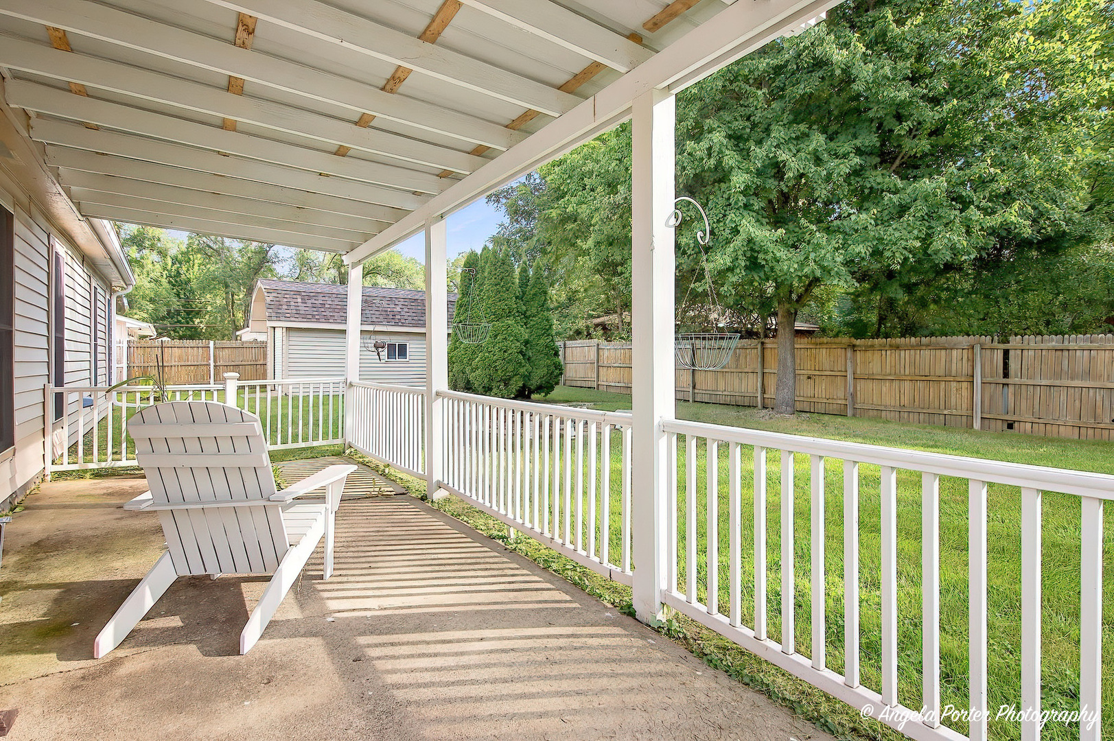 10238 W Wadsworth Road Property Photo 9