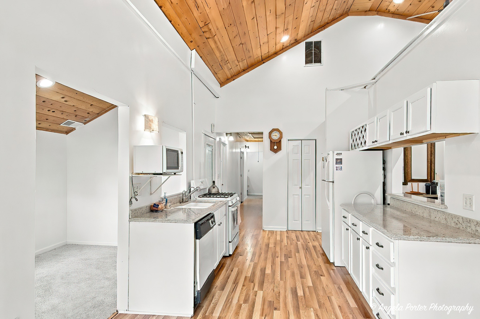 10238 W Wadsworth Road Property Photo 13