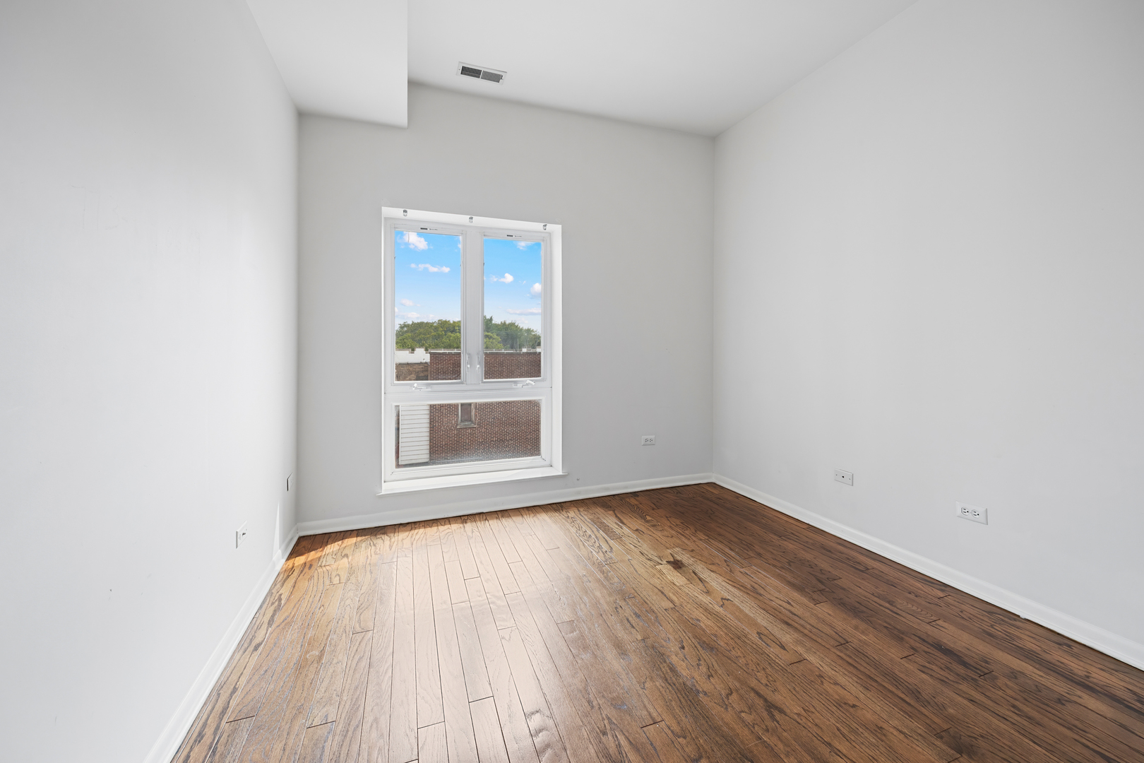 1415 Sherman Avenue 405 Property Photo 11