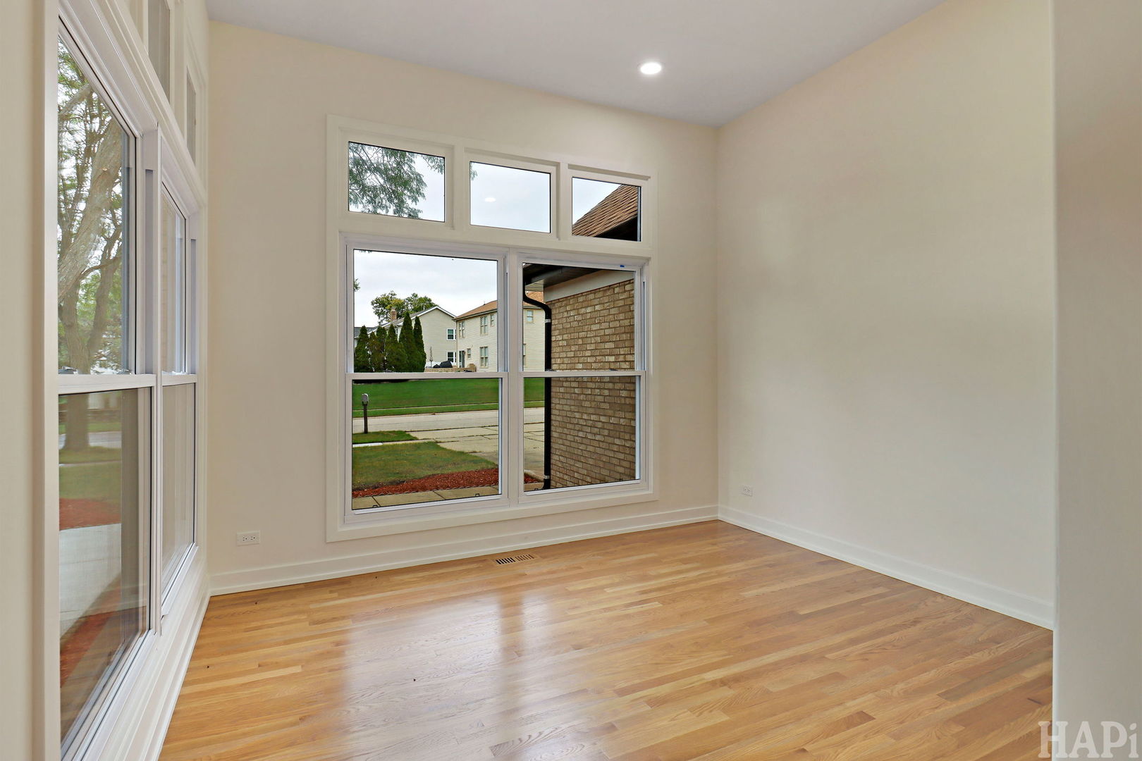 275 Farmhill Drive Property Photo 12