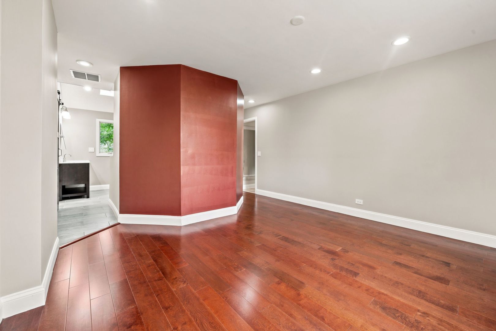 1221 W Sable Drive Property Photo 35