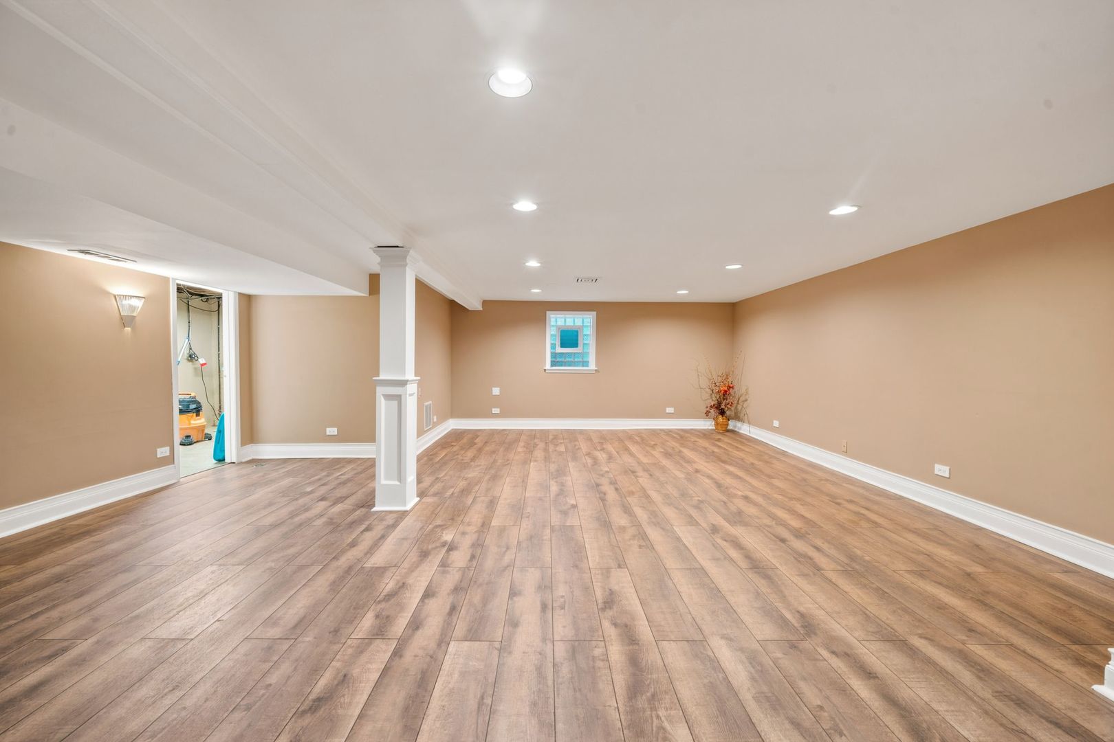 1221 W Sable Drive Property Photo 49