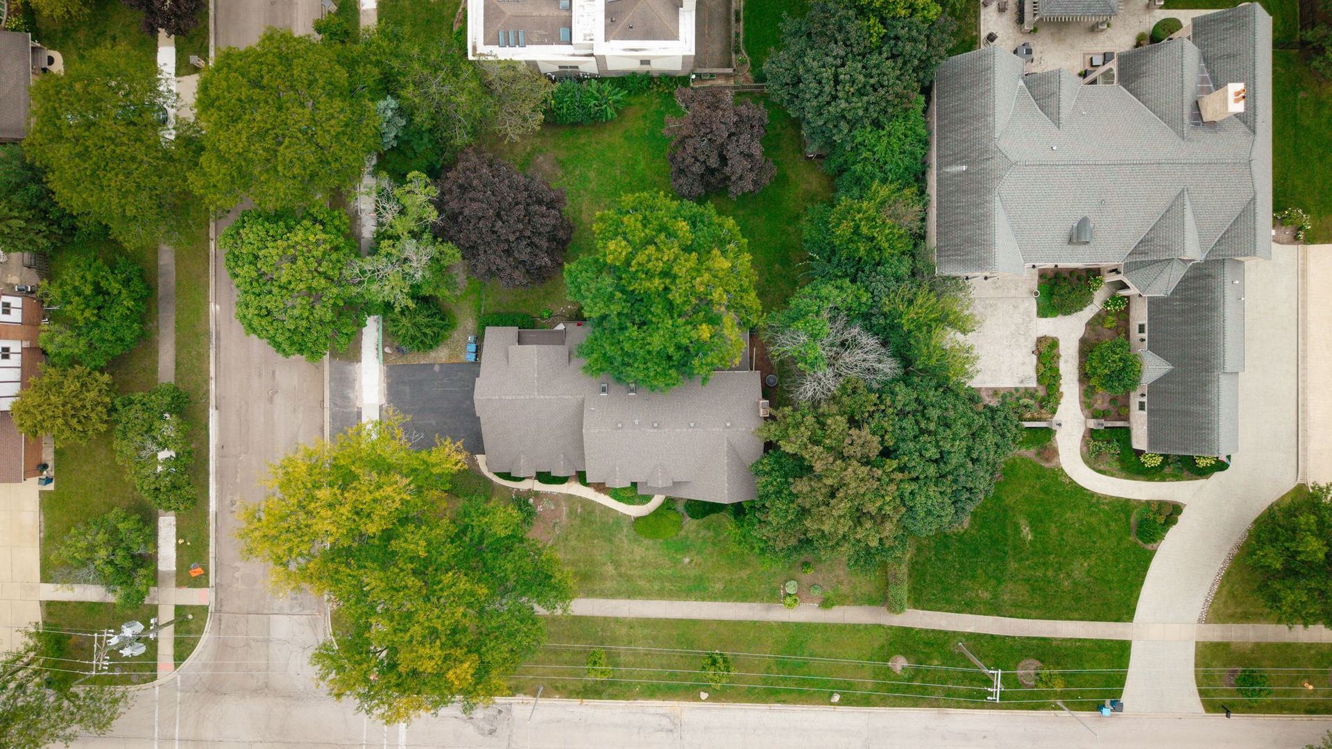 1221 W Sable Drive Property Photo 64