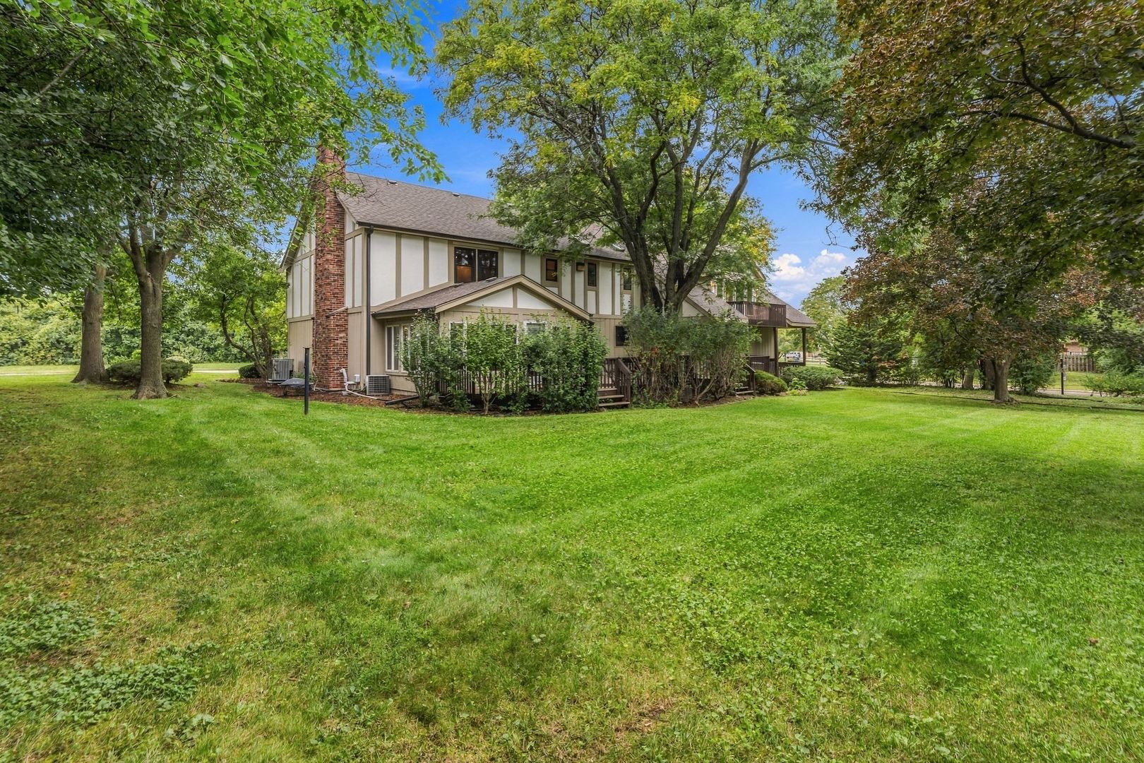 1221 W Sable Drive Property Photo 71