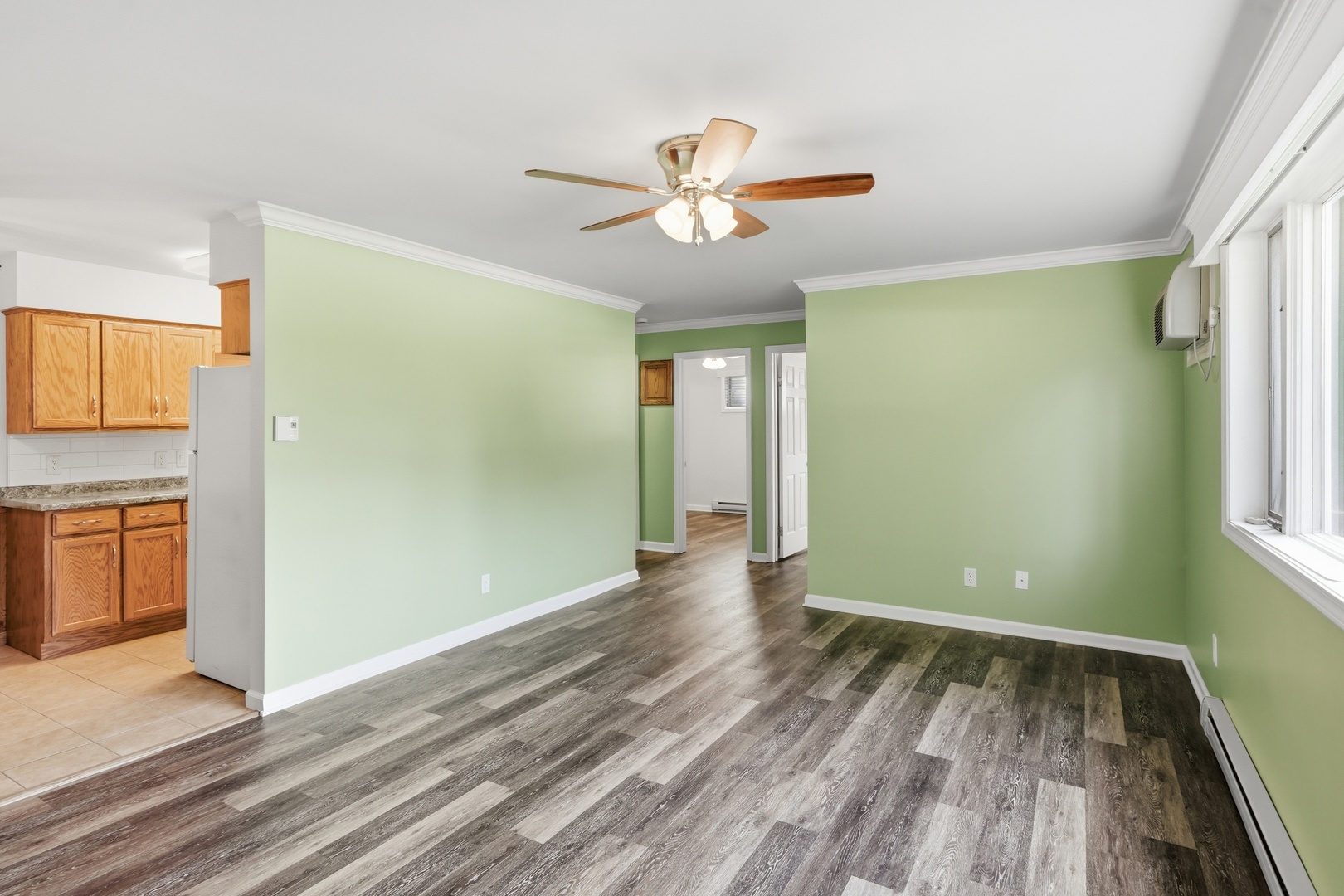 100 N Griffin Street Property Photo 3