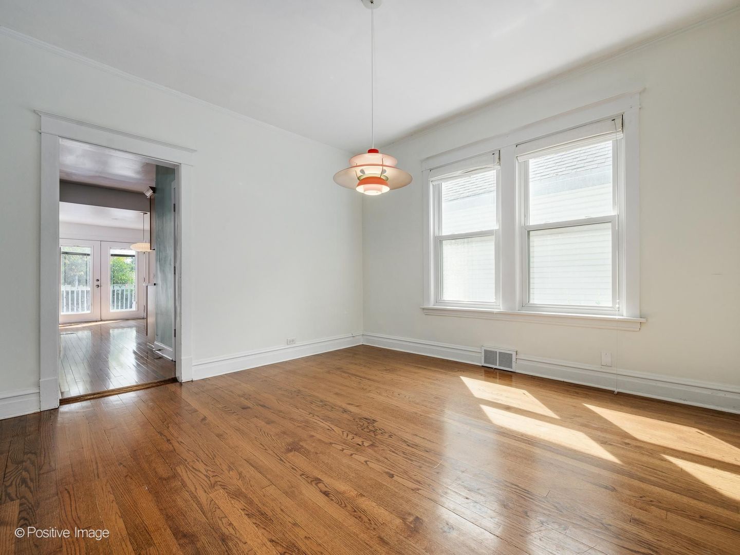 4633 N Kedvale Avenue Property Photo 7