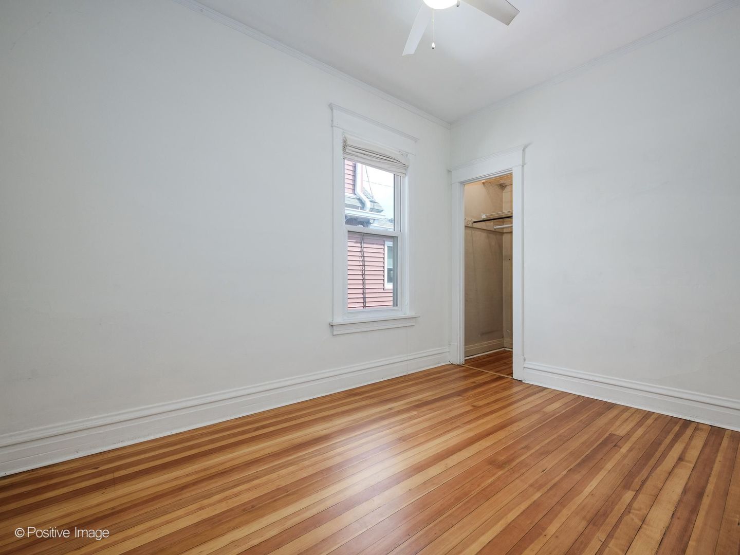 4633 N Kedvale Avenue Property Photo 10