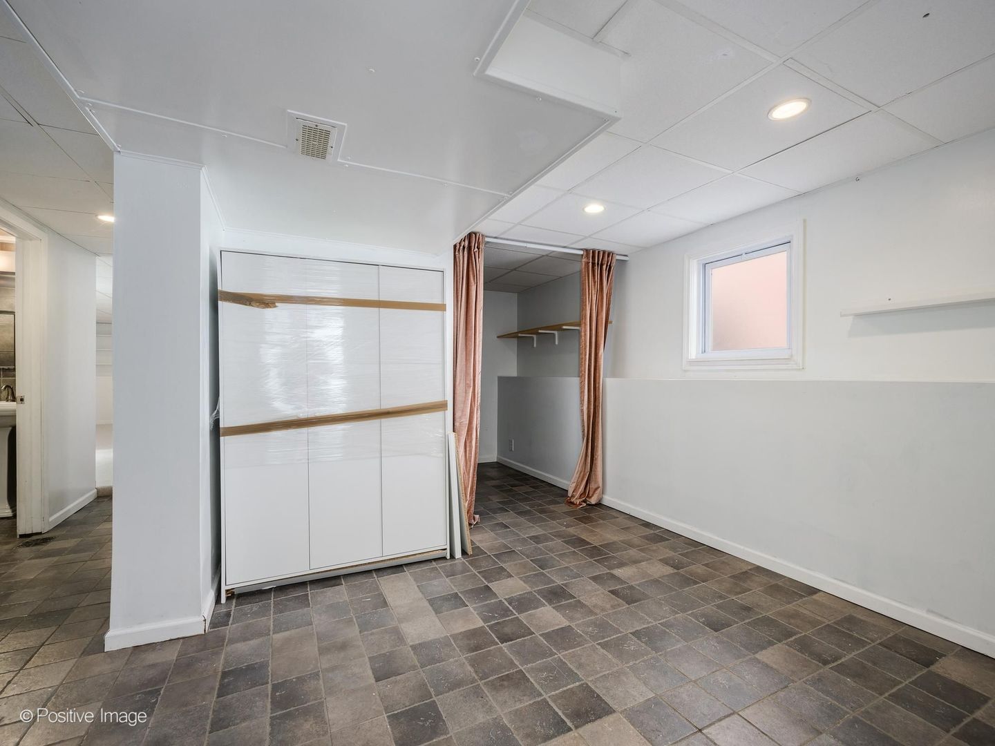 4633 N Kedvale Avenue Property Photo 16
