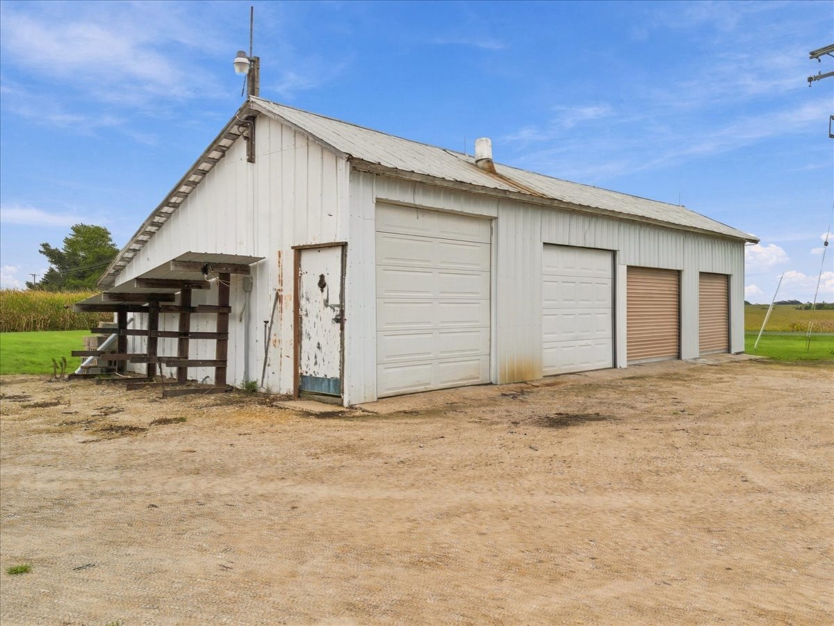 21718 Capp Road Property Photo 11