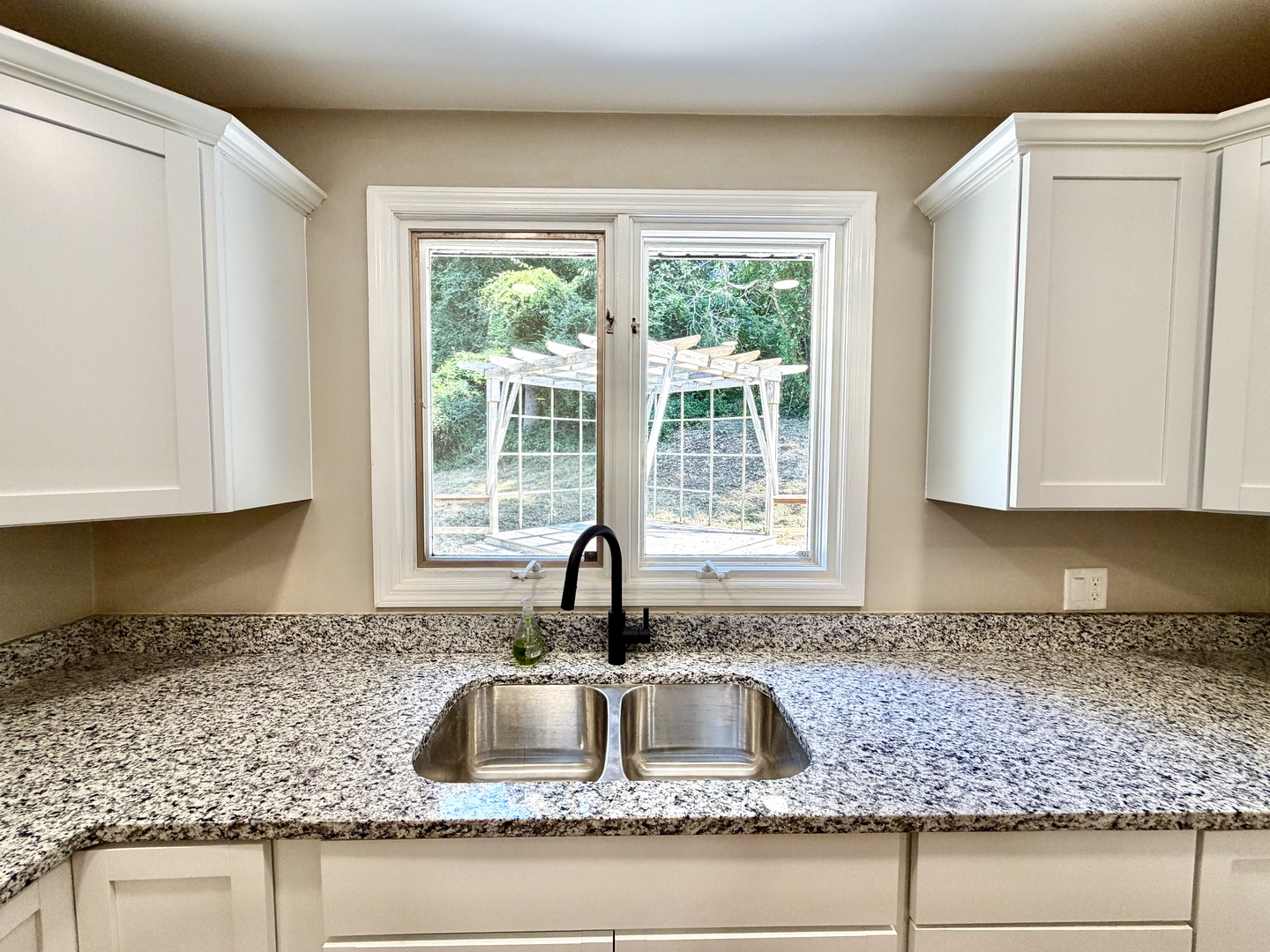 378 Contentment Road Property Photo 7