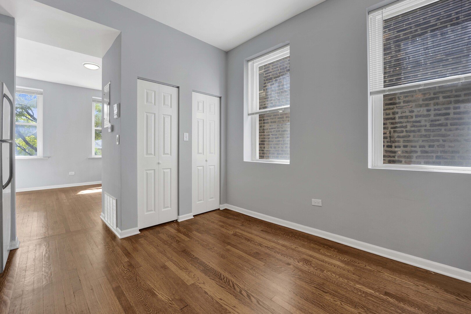 3340 S Carpenter Street 1r Property Photo 6