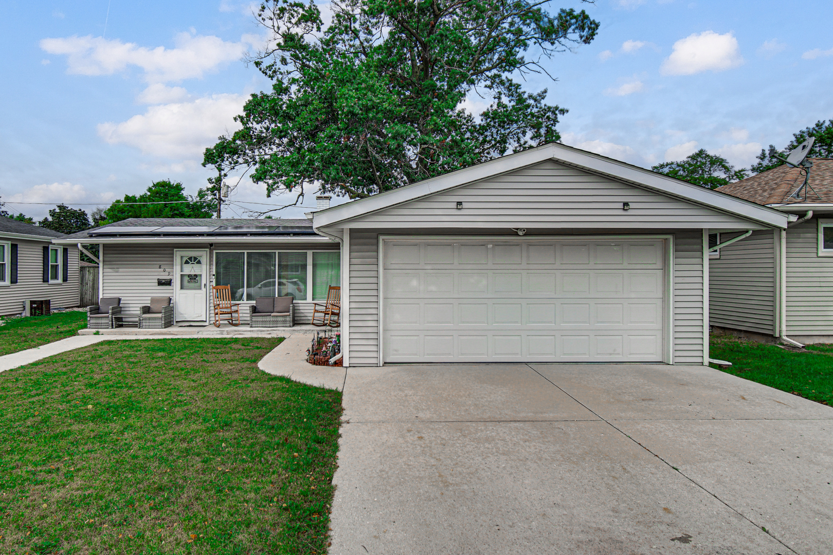 809 Westshire Drive Property Photo 1