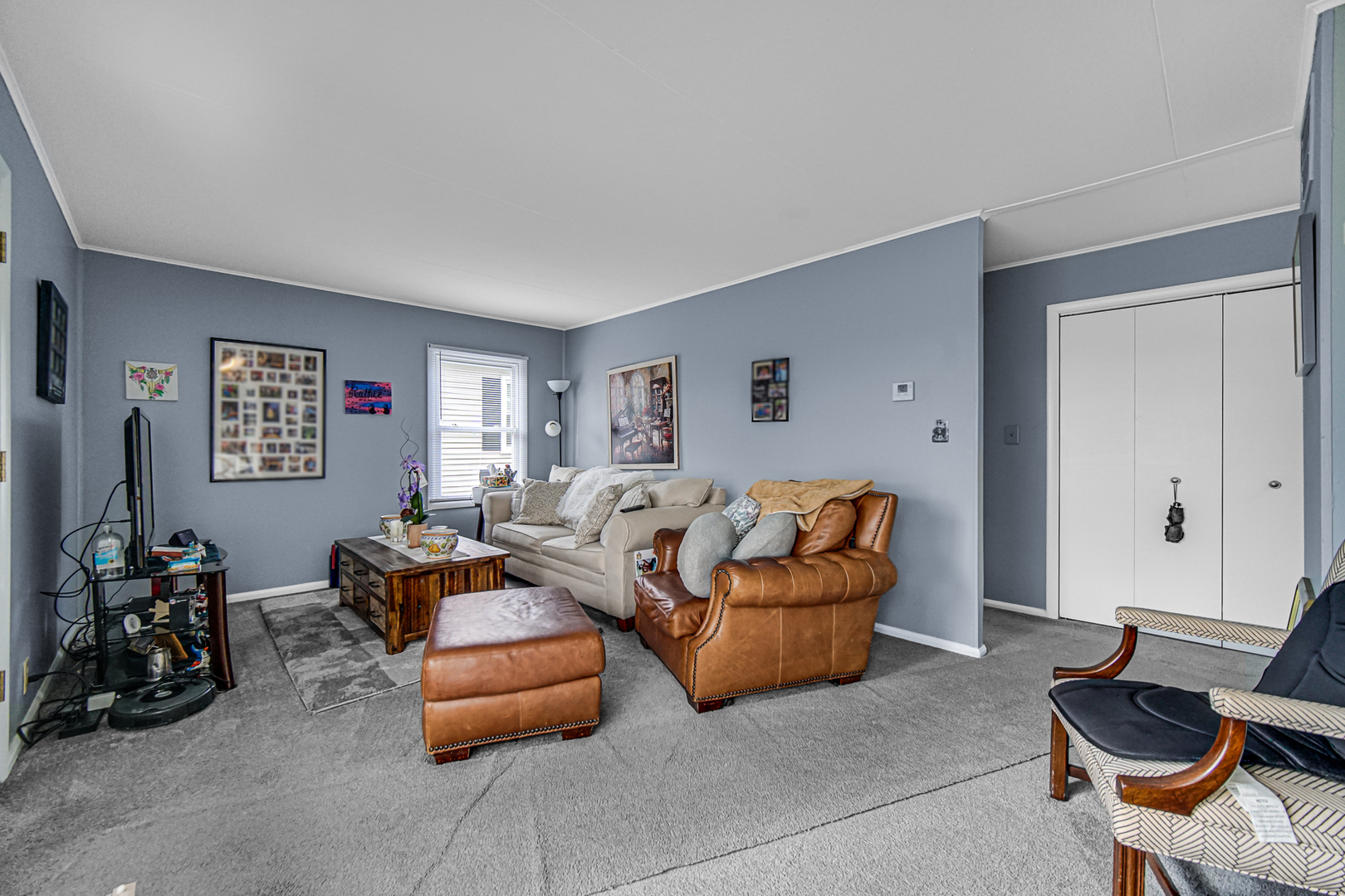 809 Westshire Drive Property Photo 4