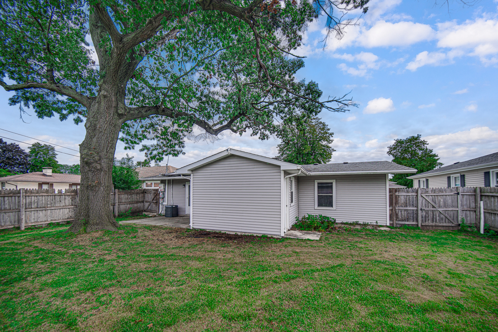 809 Westshire Drive Property Photo 15