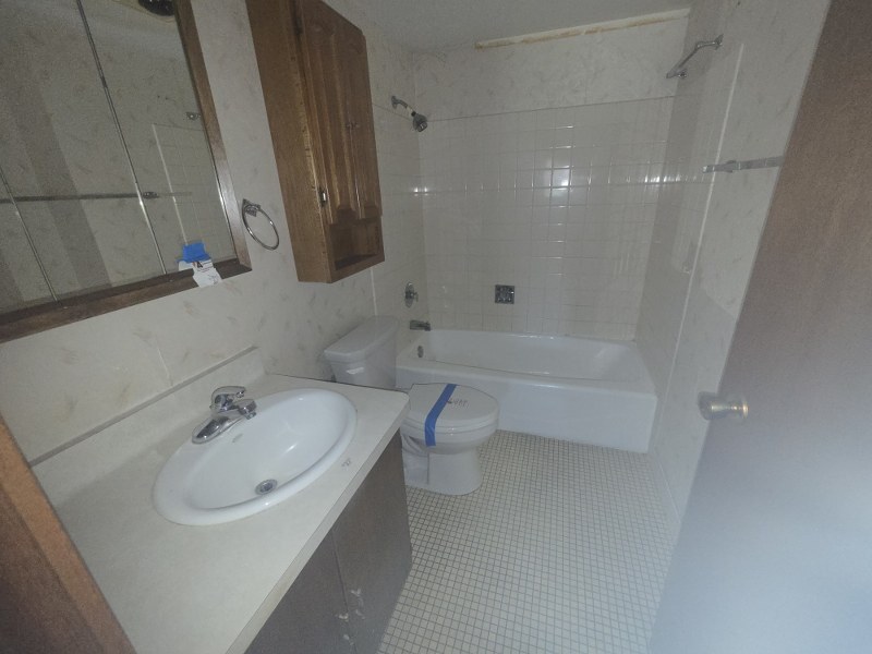 433 25th Avenue Property Photo 7