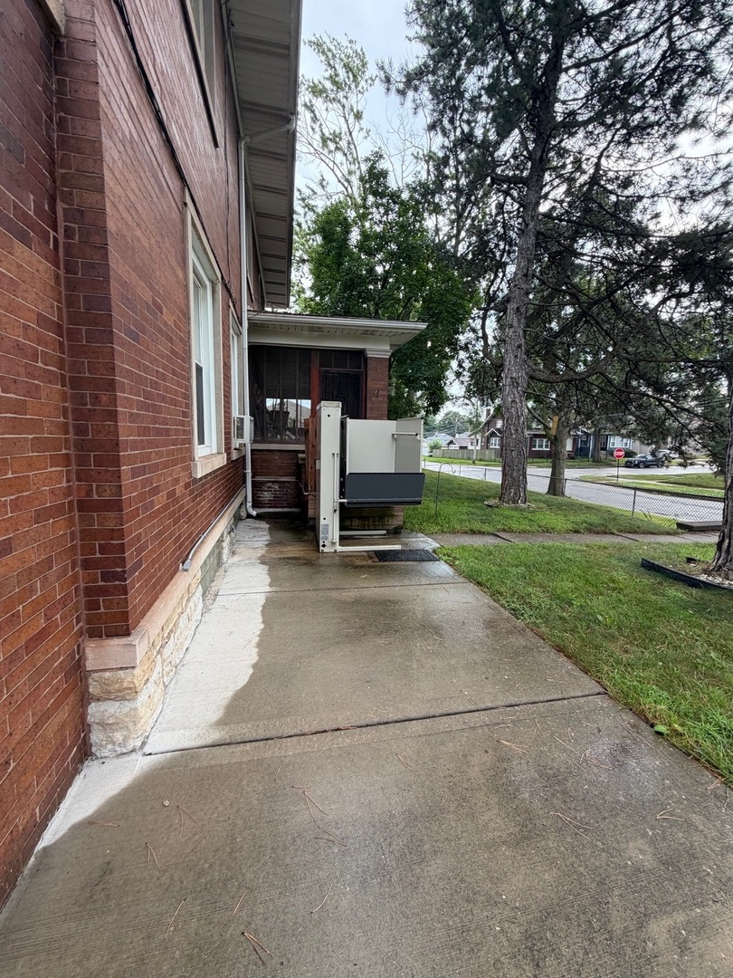 12156 S Princeton Avenue Property Photo 20