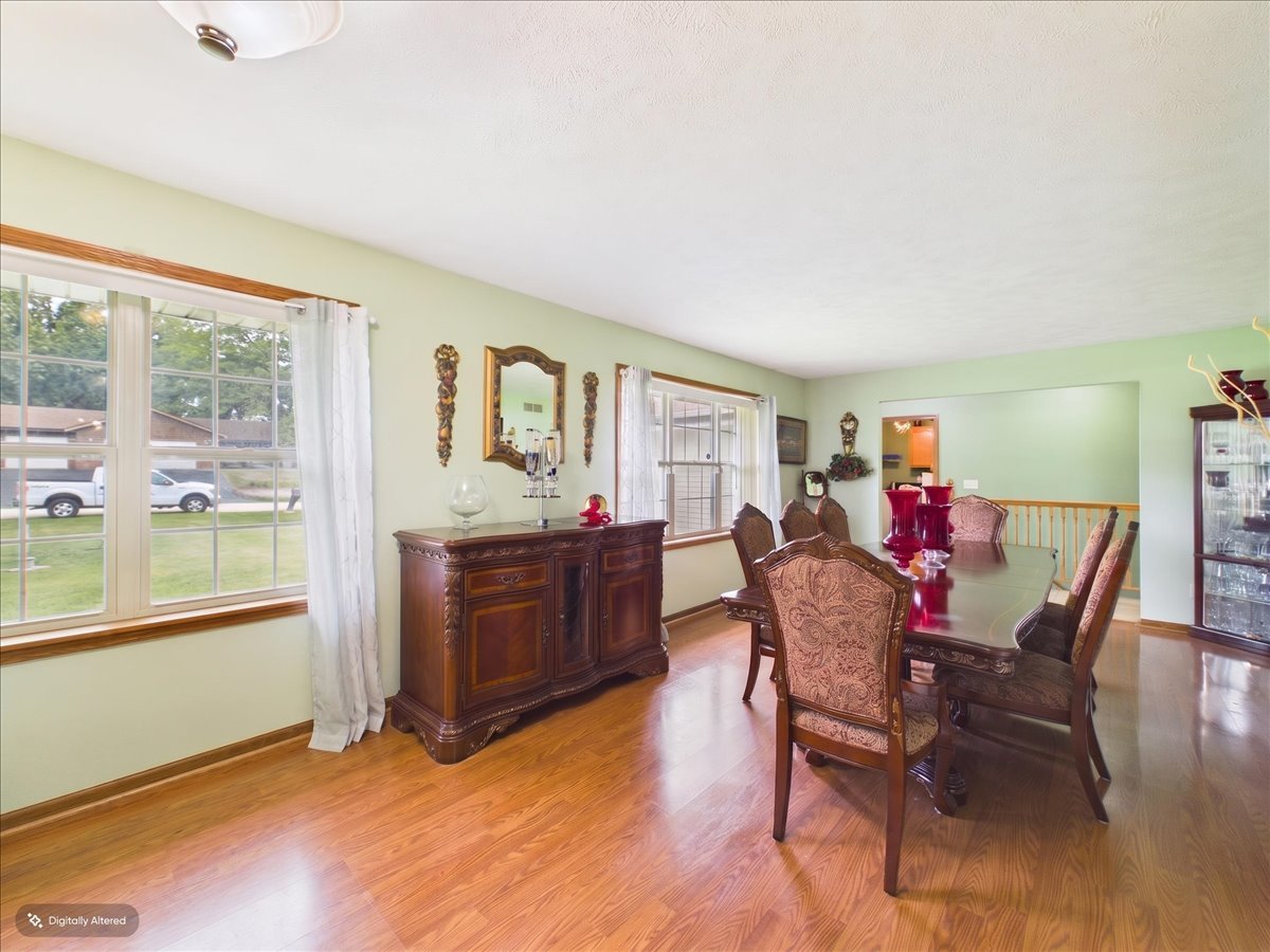 7762 Towermont Drive Property Photo 9