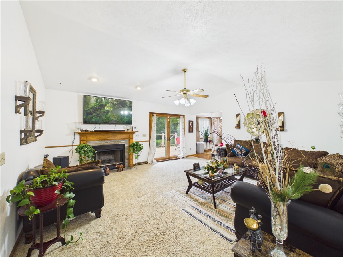 7762 Towermont Drive Property Photo 15