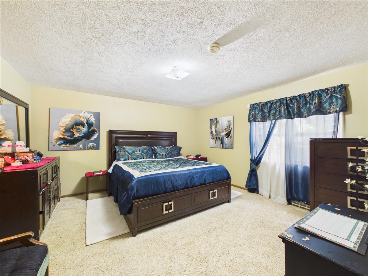 7762 Towermont Drive Property Photo 21
