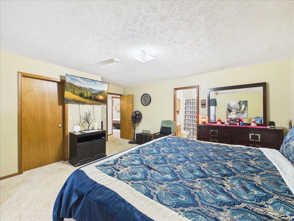 7762 Towermont Drive Property Photo 22