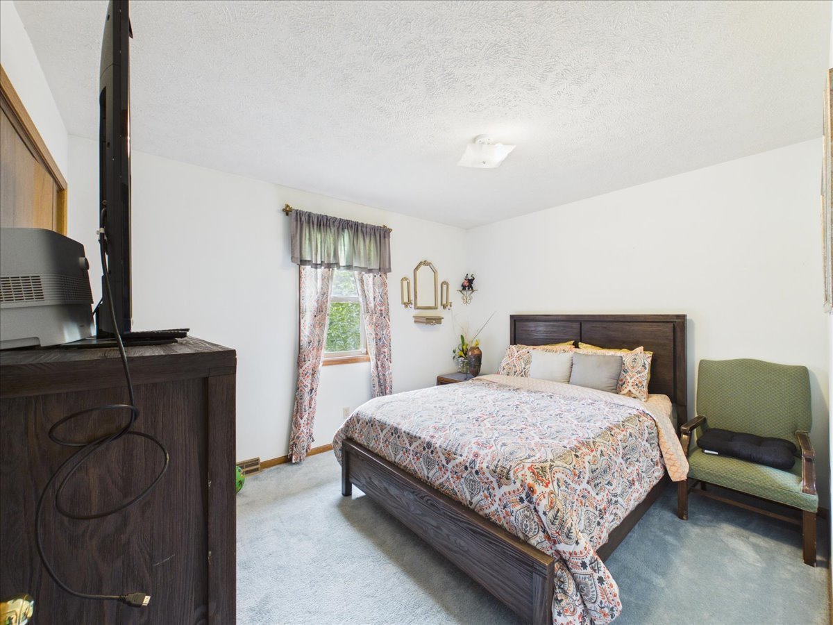 7762 Towermont Drive Property Photo 27